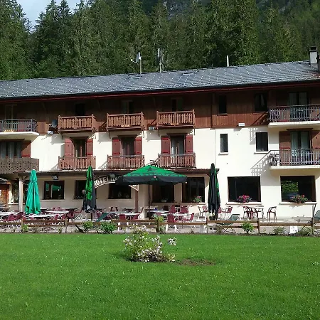 Logis Les Sapins Hotel Montriond