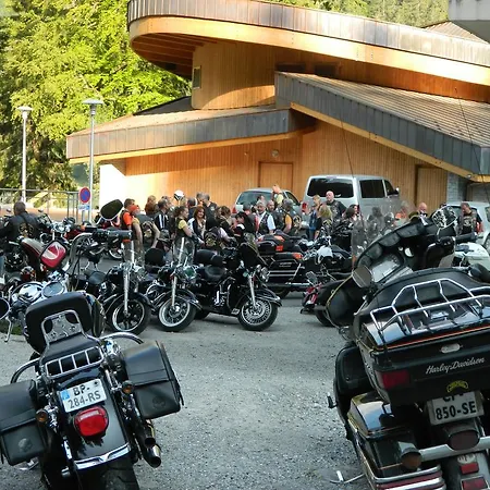 Hotel Logis Les Sapins Montriond