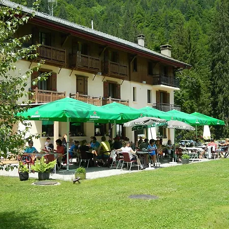 Logis Les Sapins Hotel Montriond